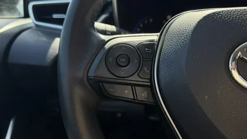 TOYOTA Corolla -