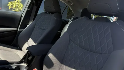 TOYOTA Corolla -