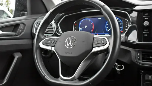 VOLKSWAGEN T-Cross -