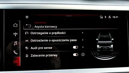 AUDI Q3 -