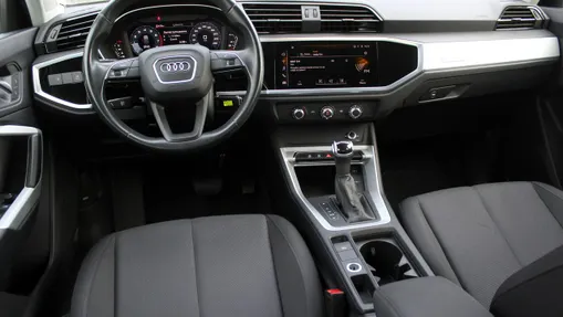AUDI Q3 -