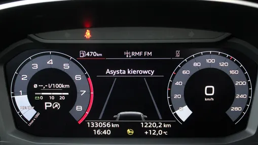 AUDI Q3 -