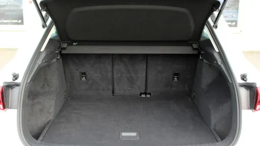 AUDI Q3 -