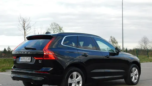 VOLVO XC60 -