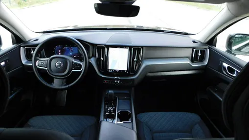 VOLVO XC60 -