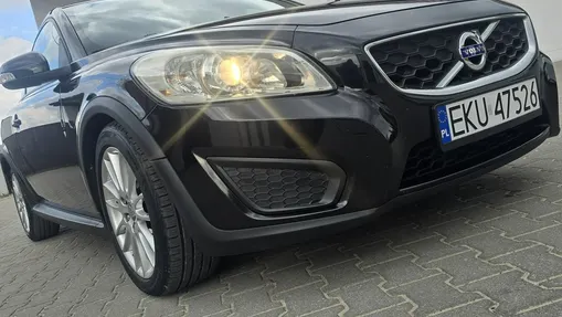 VOLVO C30 -
