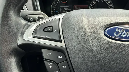 FORD Mondeo -