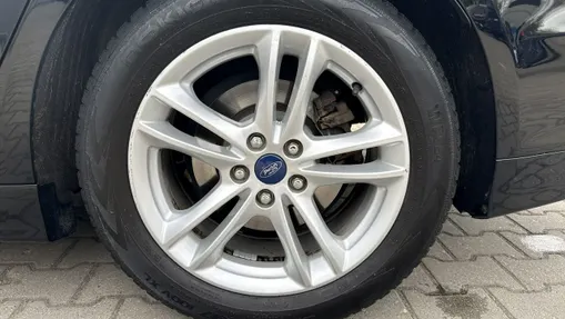 FORD Mondeo -