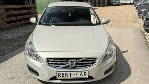 VOLVO S60 -