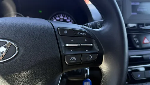 HYUNDAI i30 -
