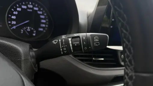 HYUNDAI i30 -