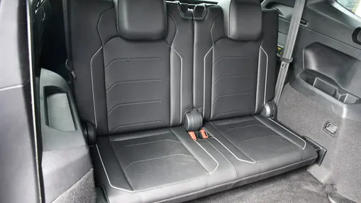 VOLKSWAGEN Tiguan -