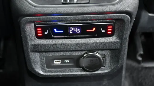 VOLKSWAGEN Tiguan -