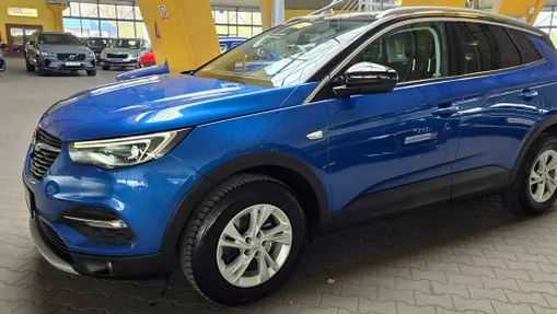 OPEL Grandland X -
