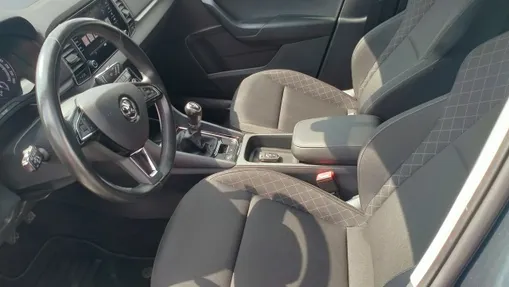 SKODA Karoq -