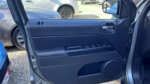 JEEP Compass -