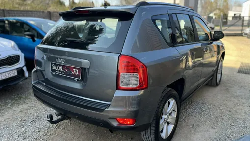 JEEP Compass -