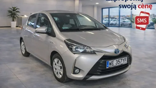 TOYOTA Yaris -