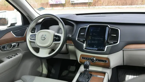 VOLVO XC90 -