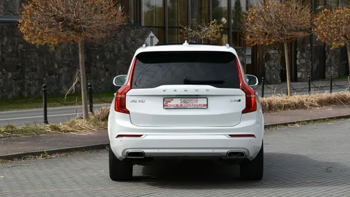 VOLVO XC90 -