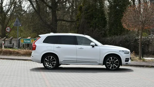 VOLVO XC90 -