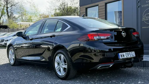 OPEL Insignia -