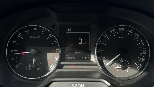 SKODA Octavia -