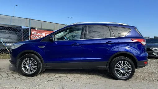 FORD Kuga -