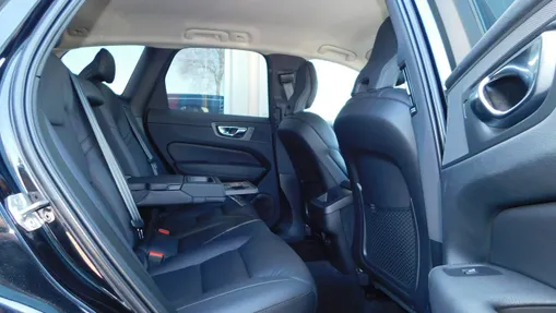 VOLVO XC60 -