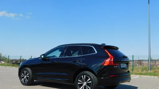 VOLVO XC60 -