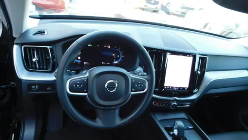 VOLVO XC60 -