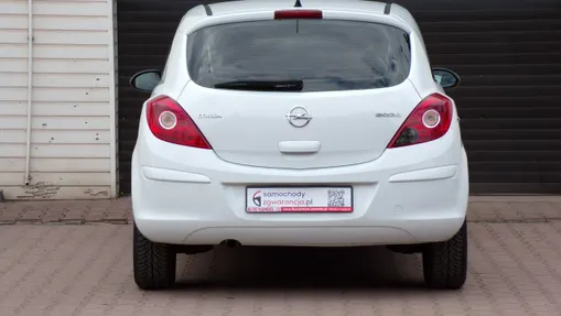 OPEL Corsa -