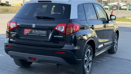 SUZUKI Vitara -