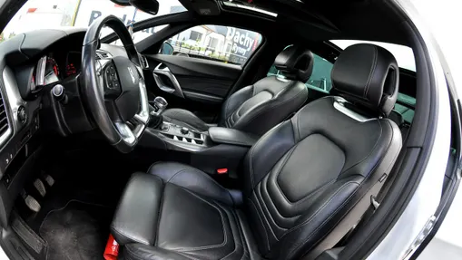 CITROEN DS5 -