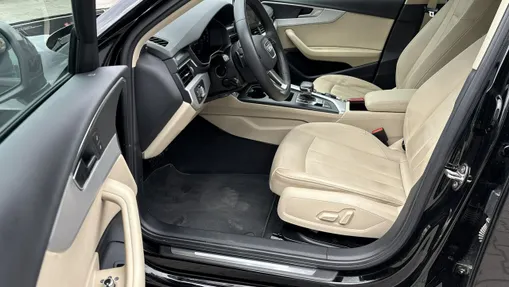 AUDI A4 -