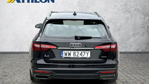 AUDI A4 -