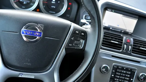 VOLVO XC60 -