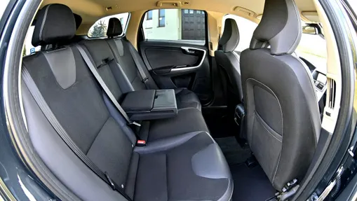 VOLVO XC60 -