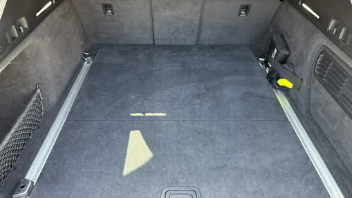 AUDI A6 -