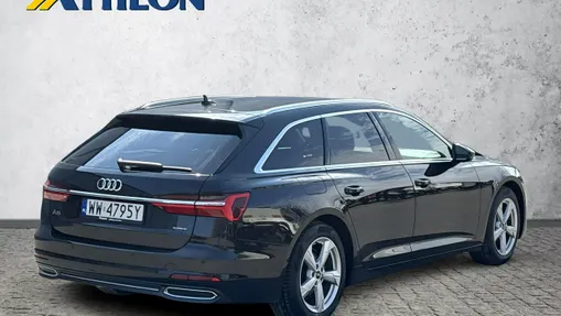 AUDI A6 -