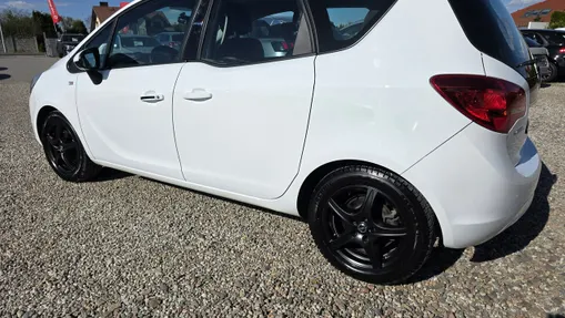 OPEL Meriva -