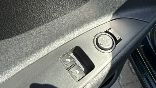 KIA Rio -