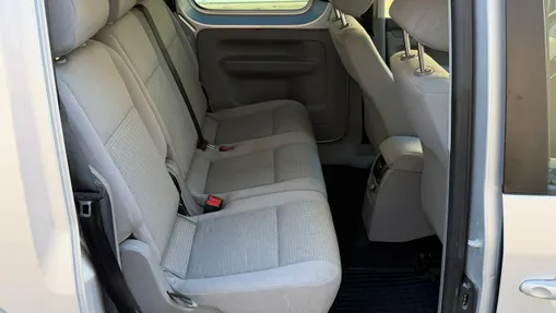 VOLKSWAGEN Caddy -