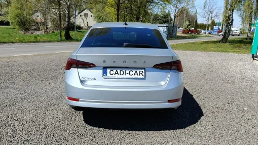SKODA Octavia -