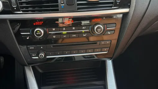 BMW X3 -