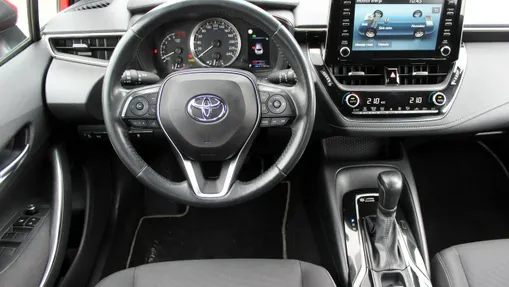 TOYOTA Corolla -