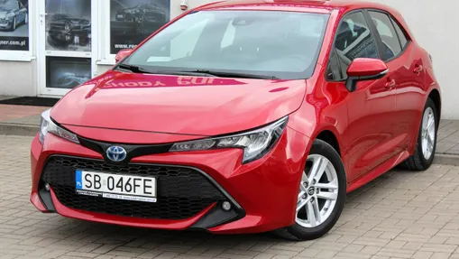 TOYOTA Corolla -