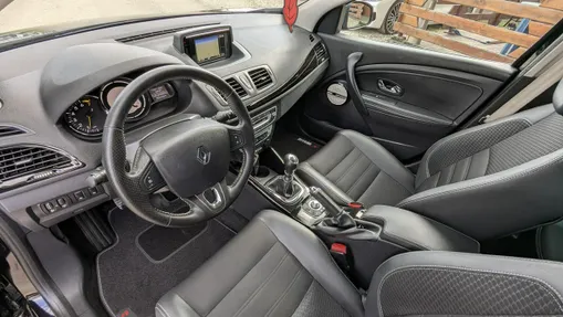 RENAULT Megane -