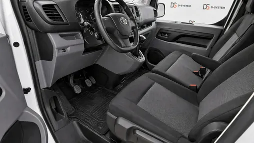 TOYOTA Proace -
