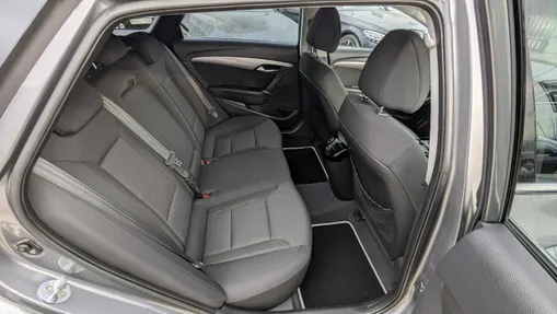 HYUNDAI i40 -